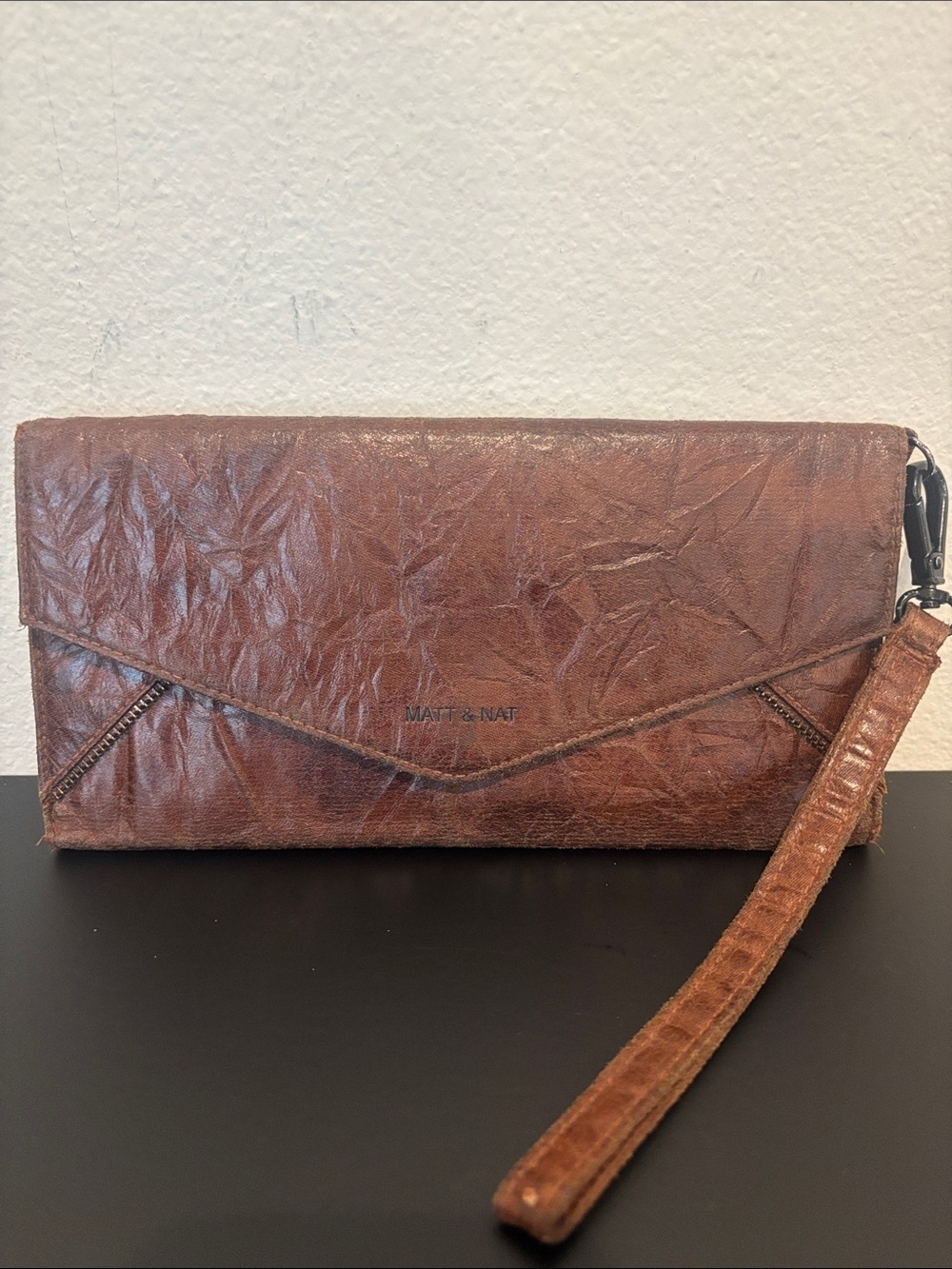 Matt & Nat Distressed Brown Envelope Wristlet Clutch with Strap